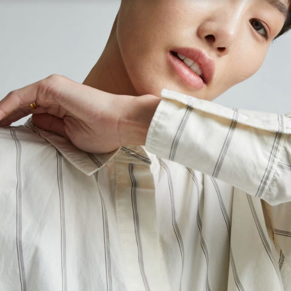 Everlane The Oversized Poplin Button Down Shirt - Picture 7 of 14